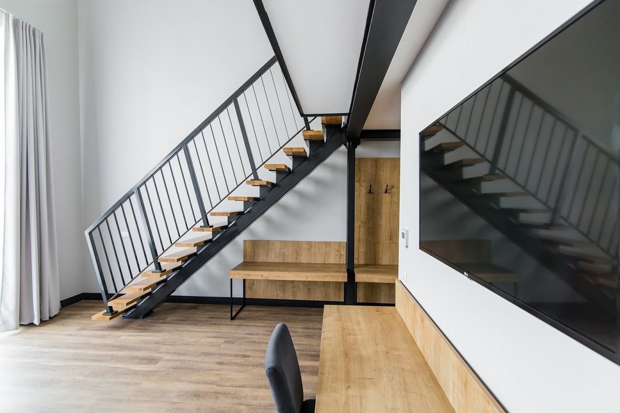Hotel Browar Wiatr Uniejow Buitenkant foto